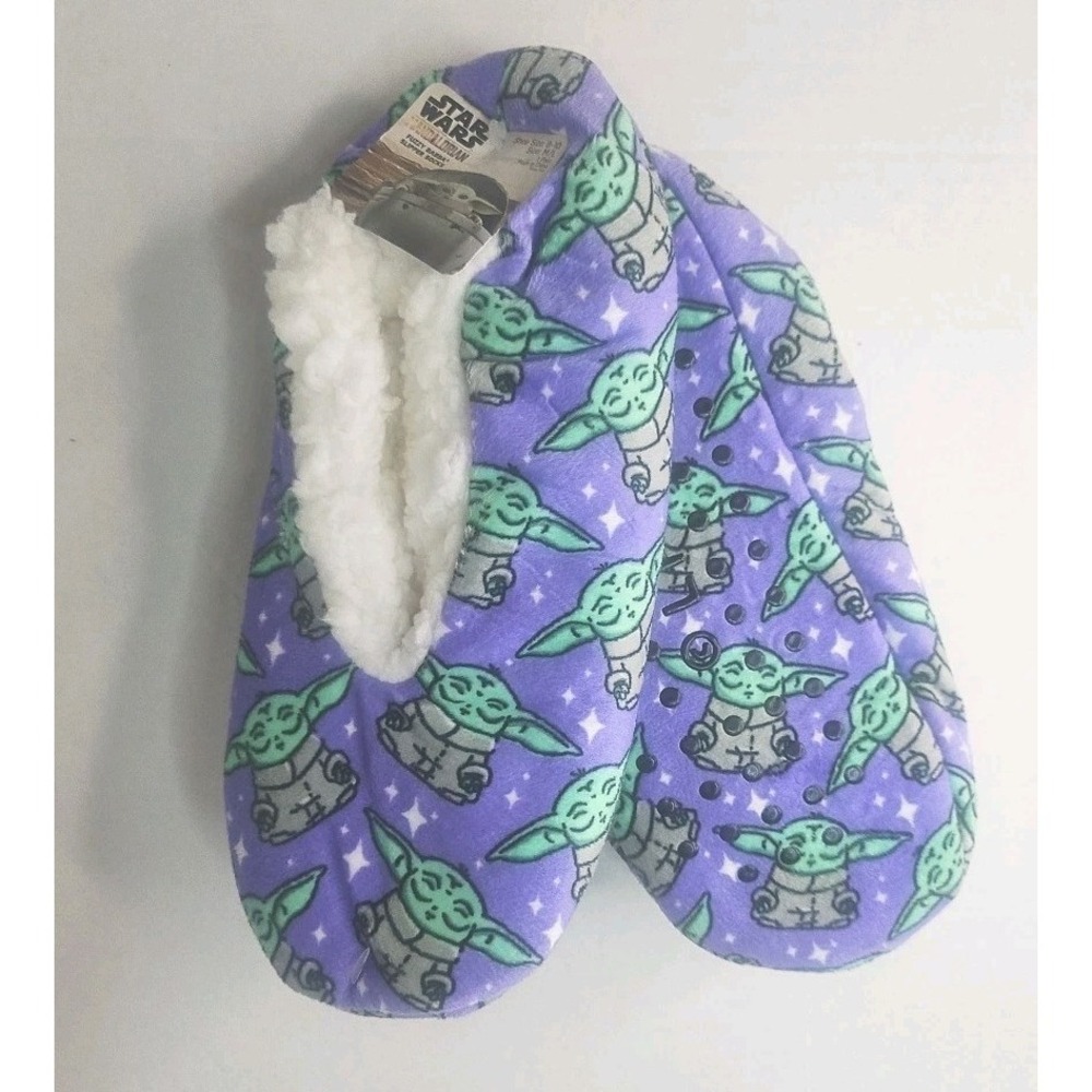 Star Wars Purple Yoda Fuzzy‎ Babba Slipper Socks Size 8-10 M/L NWT